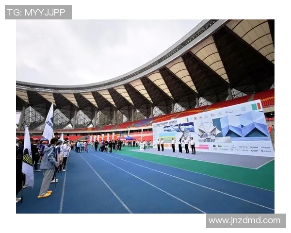 杭州飞盘队引领力量变革热议飞盘运动的崛起与未来发展