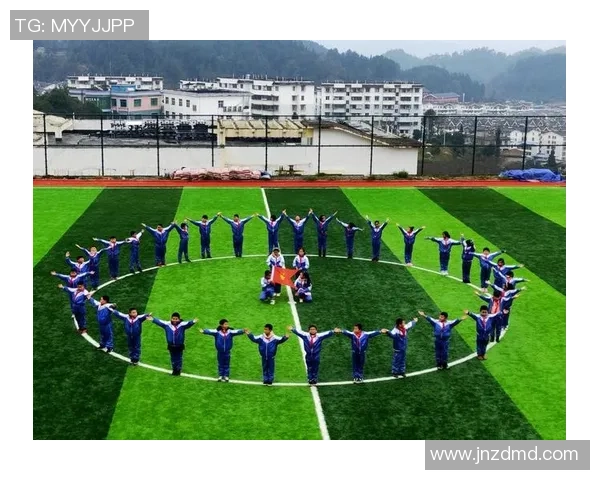 小学生足球队队旗设计创意与元素解析提升团队凝聚力与校园文化氛围